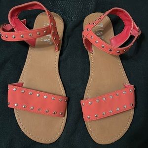 Women sandals